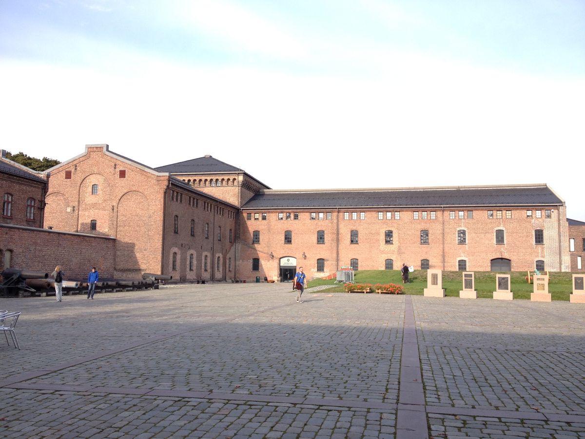 Forsvarsmuseet oslo free admission