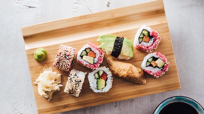 Can Pregnant Women Eat Sushi Rolls?
