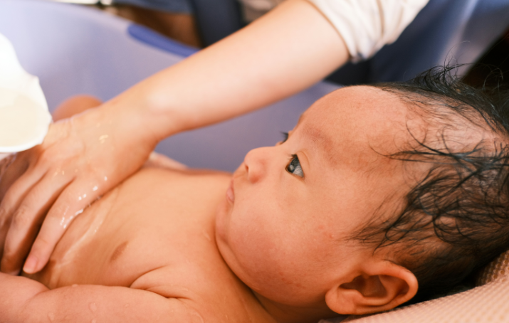 Baby Hygiene Tips for Maintaining Healthy Infant Skin Naturally